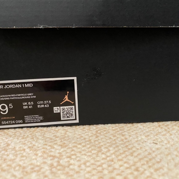 Air Jordan 1 Mid - Picture 4 of 4